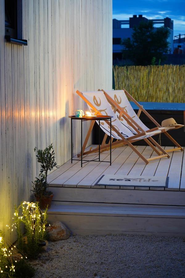 Boutique Style Eco-Beachhouse, Private Jacuzzi Privlaka  Eksteriør billede